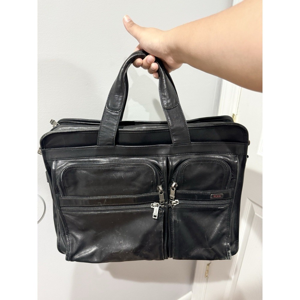 TUMI 96160DH LEATHER EXPANDABLE  BRIEFCASE Laptop Case Bag Carry On 17"x13"x7"