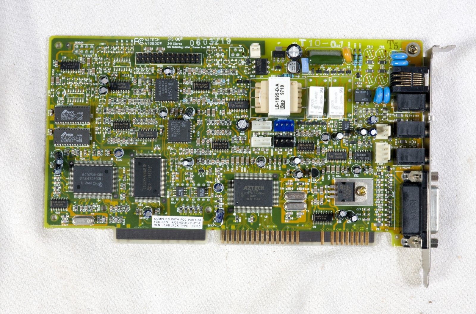 Vintage Aztech Labs AT6800W Sound Card Modem 16 bit ISA ISAC75