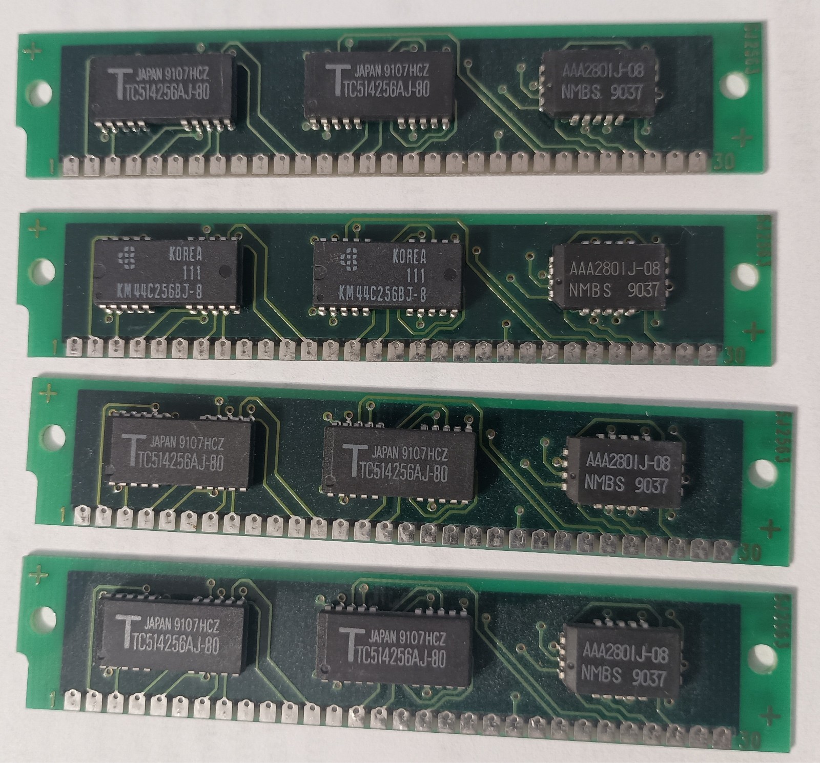 30 Pin SIMM TC514256AJ-80 UNTESTED Great Condition Rare Find - $25 For 4