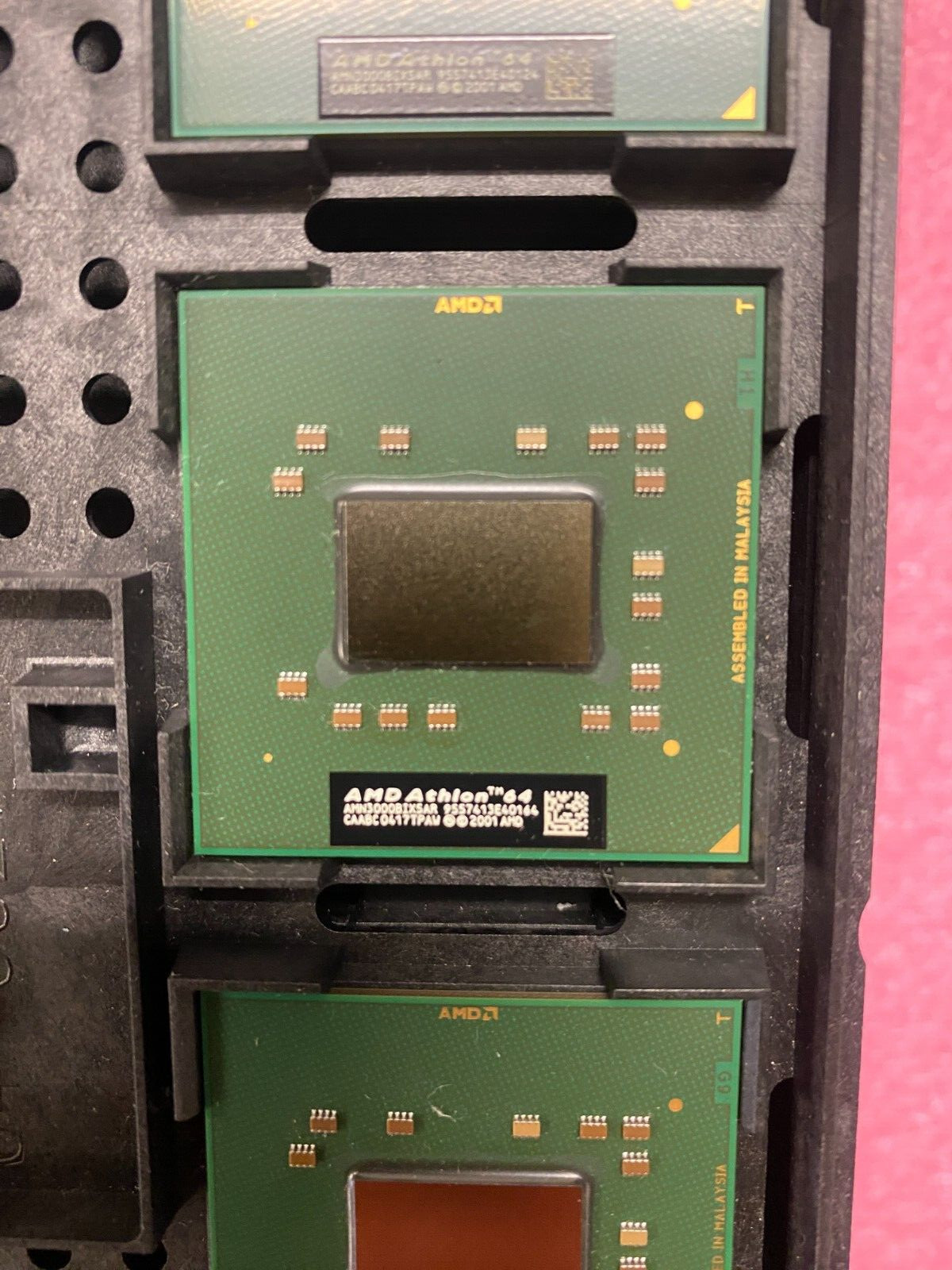 Vintage but New AMD Mobile Athlon 64 3000+  AMN3000BIX5AR Socket 754