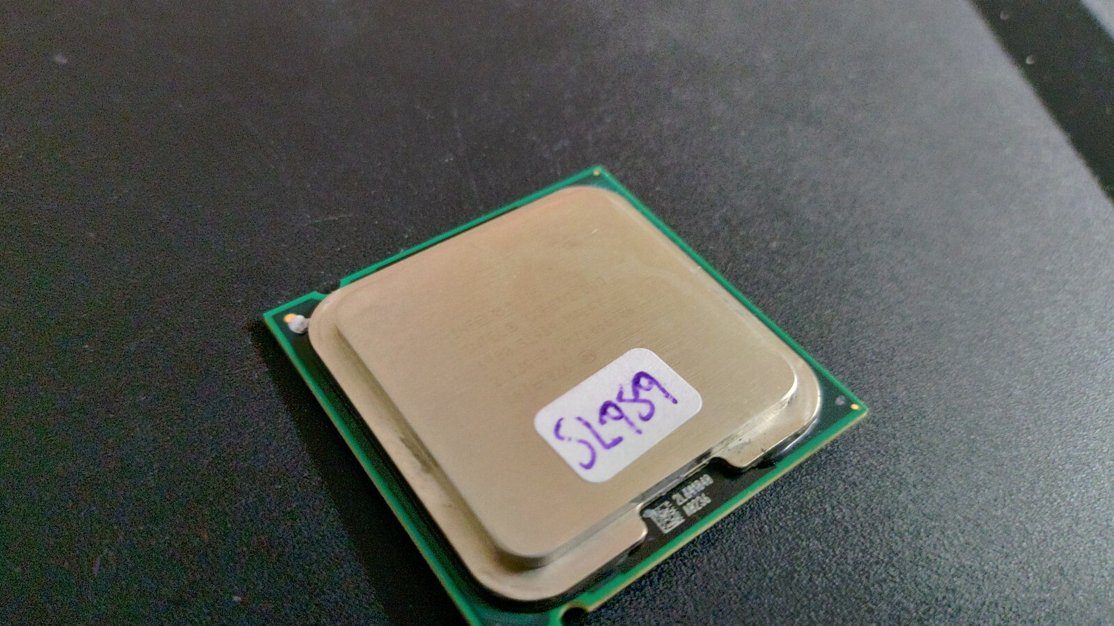 {Intel} Core 2 Duo E6400 2.13GHz Socket LGA775 CPU {SL9S9}