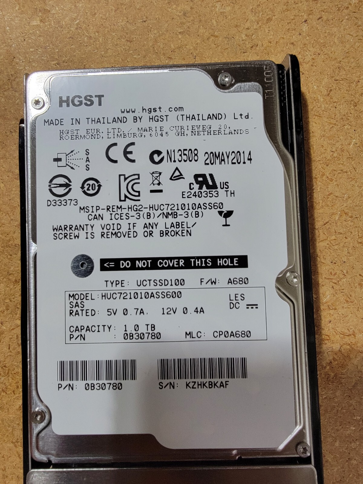 HGST Ultrastar C7K1000 1TB 7.2K Nearline SAS 2.5" HDD HUC721010ASS60 Hard Drive