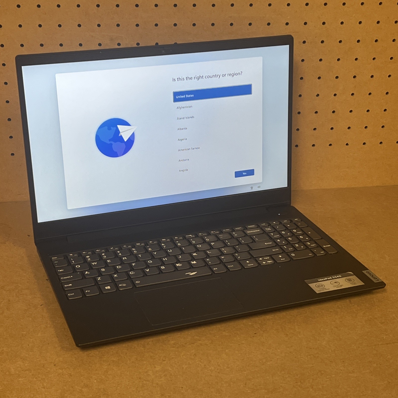 Lenovo Ideapad S340-15IIL Touch i3-1005G1 1.2GHz 8GB Ram 256GB SSD - Fair