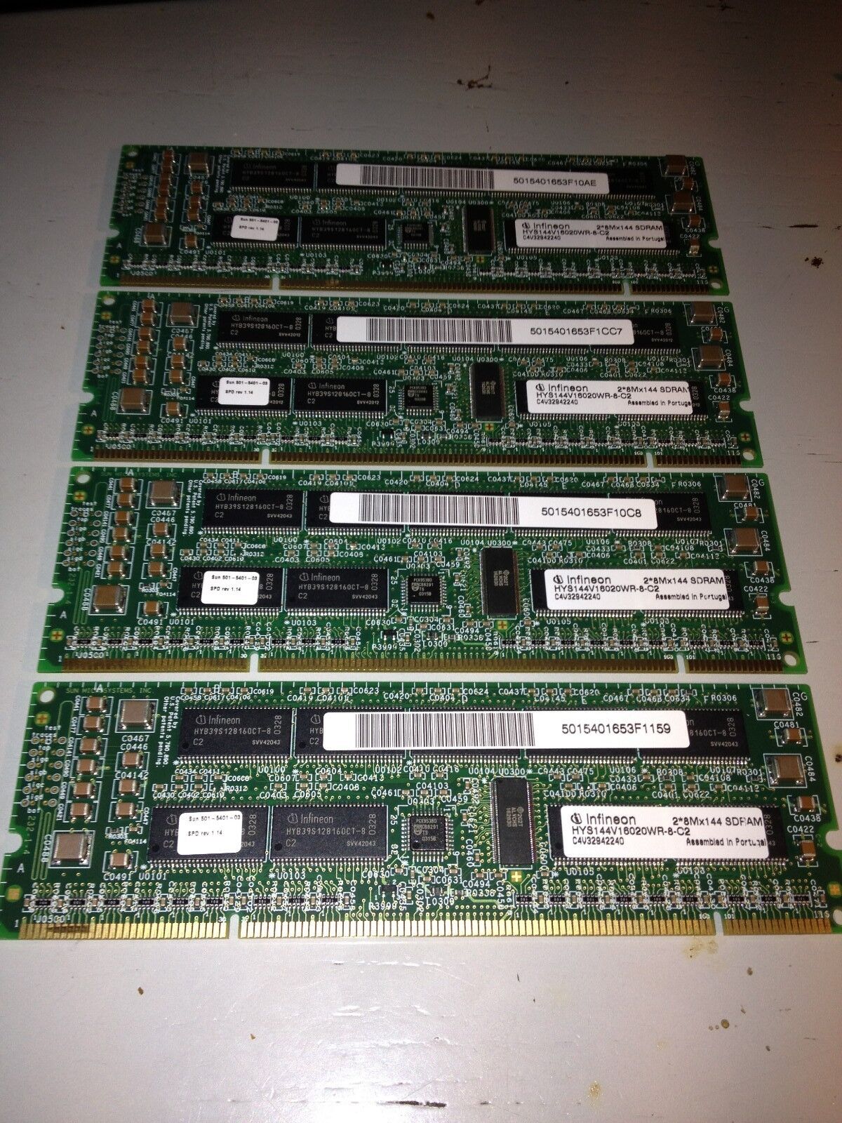 Infineon HYS144V16020WR8C2 1GB (256Mb x 4) RAM Memory Module - For Sun Server