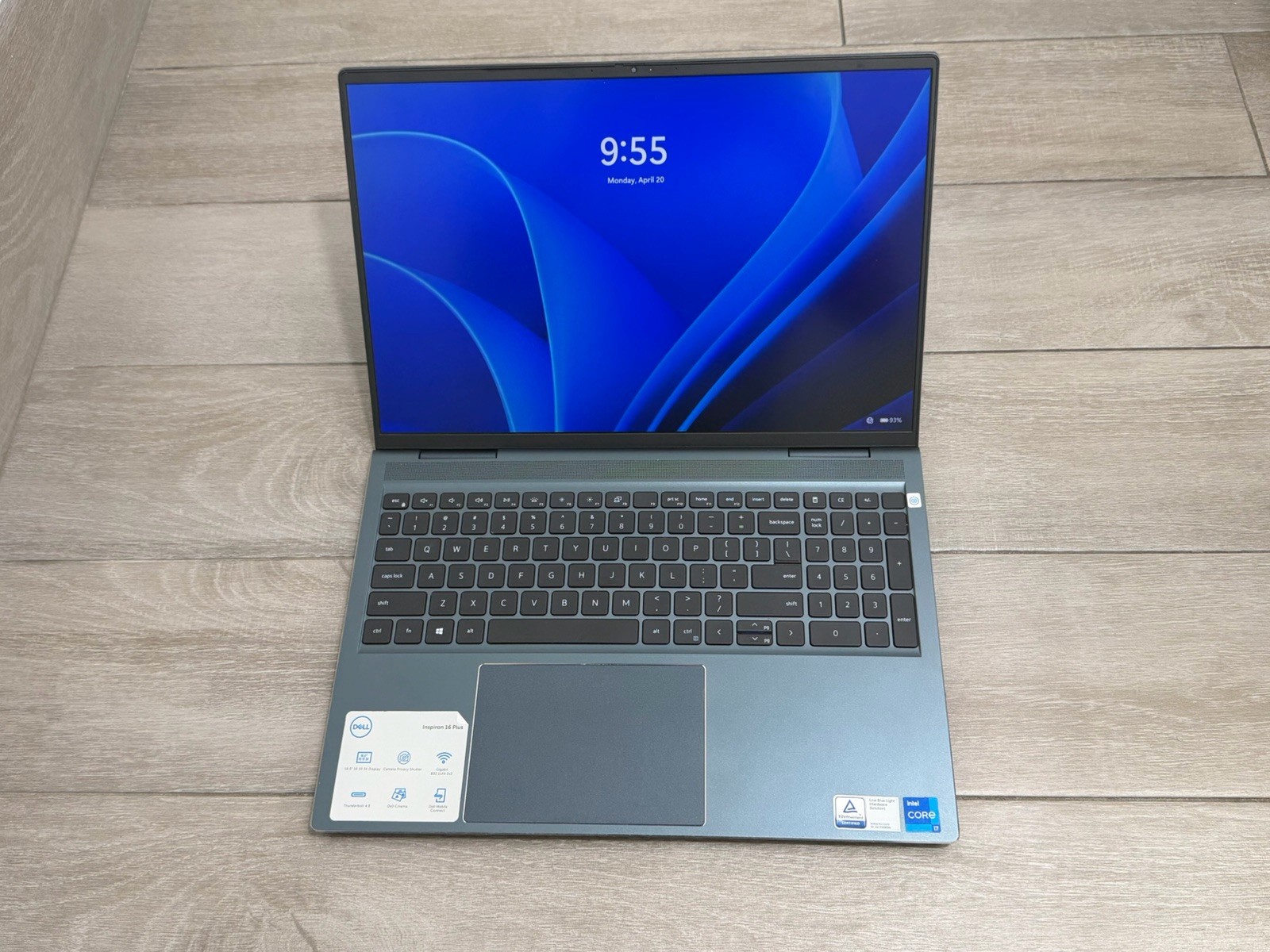 Dell Inspiron 16 7610 16" 3K  Core i7-11800H 8GB RAM 256GB NVMe SSD Win-11