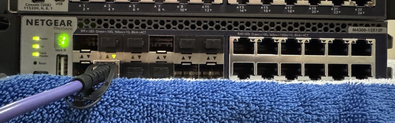 NETGEAR ProSAFE M4300-12X12F 24-Port 10GbE L3 Managed 1U Switch XSM4324S 5CB4