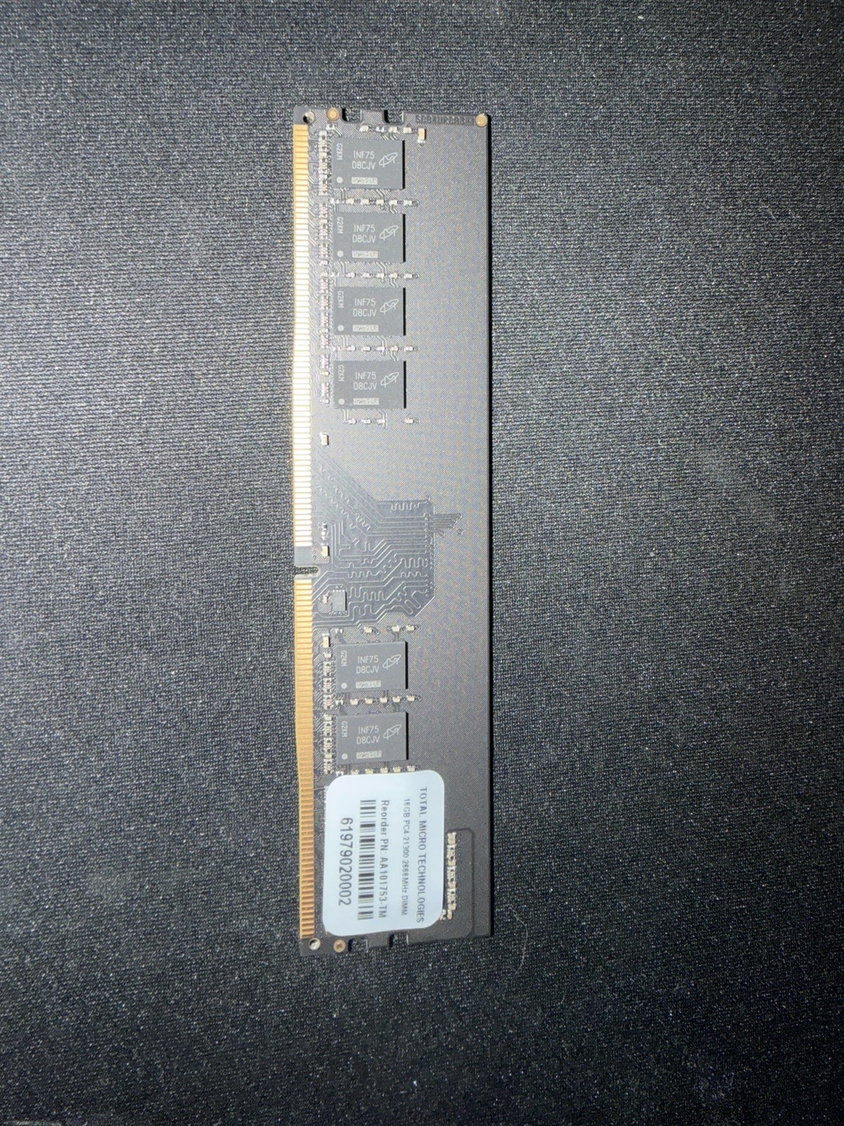 AA101753 Dell 16GB DDR4-2666 PC4-21300 UDIMM SNPTP9W1C/16G 1Rx8 Total Micro