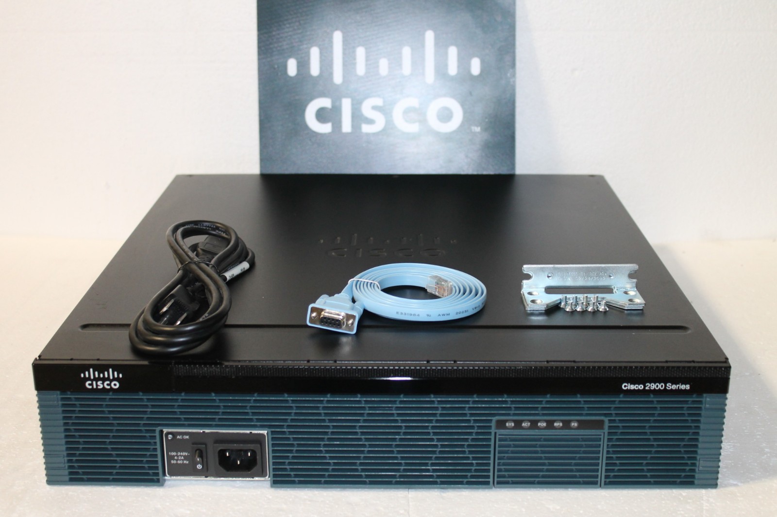 CISCO 2951-HSEC+/K9 Gigabit High Seck9 Router ISM-VPN-29 C2951-HSEC+/K9 IOS-15.7
