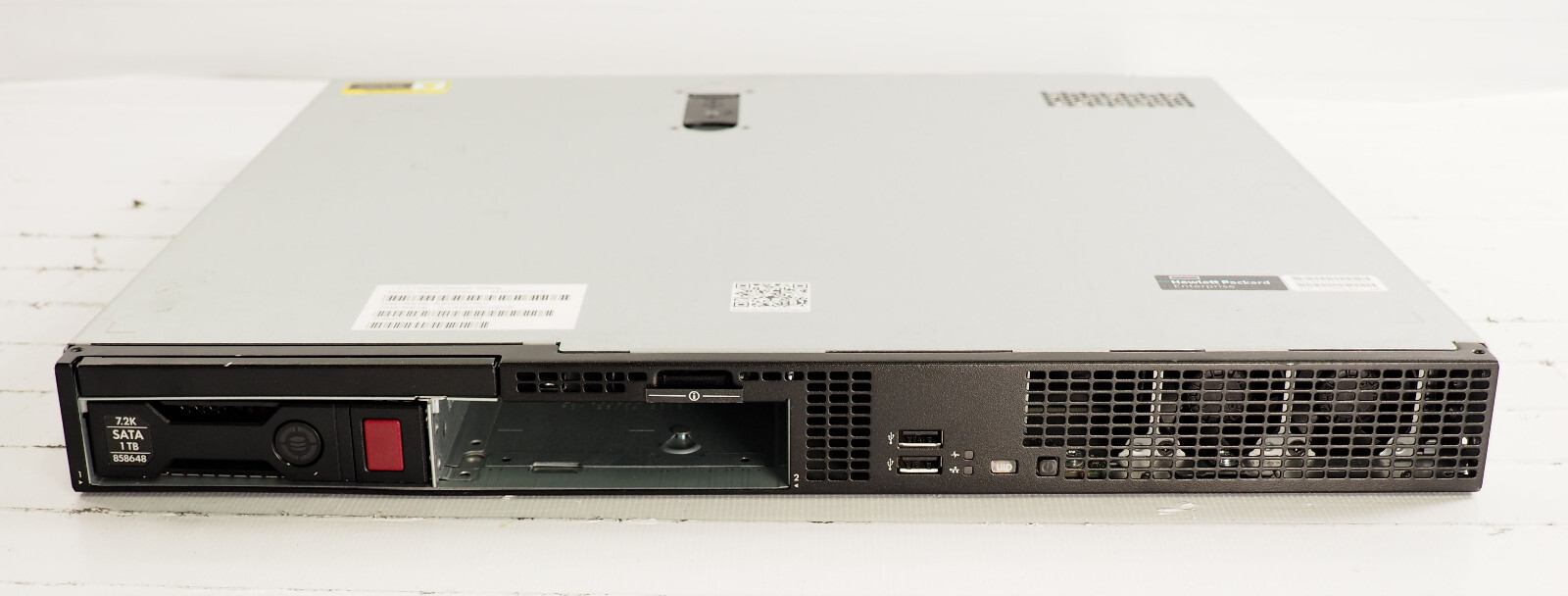 HP Proliant Dl20 823556-B21 Xeon E3-1200 3Ghz 8GB RAM Gen9 Server 1 Drive 1 Cage