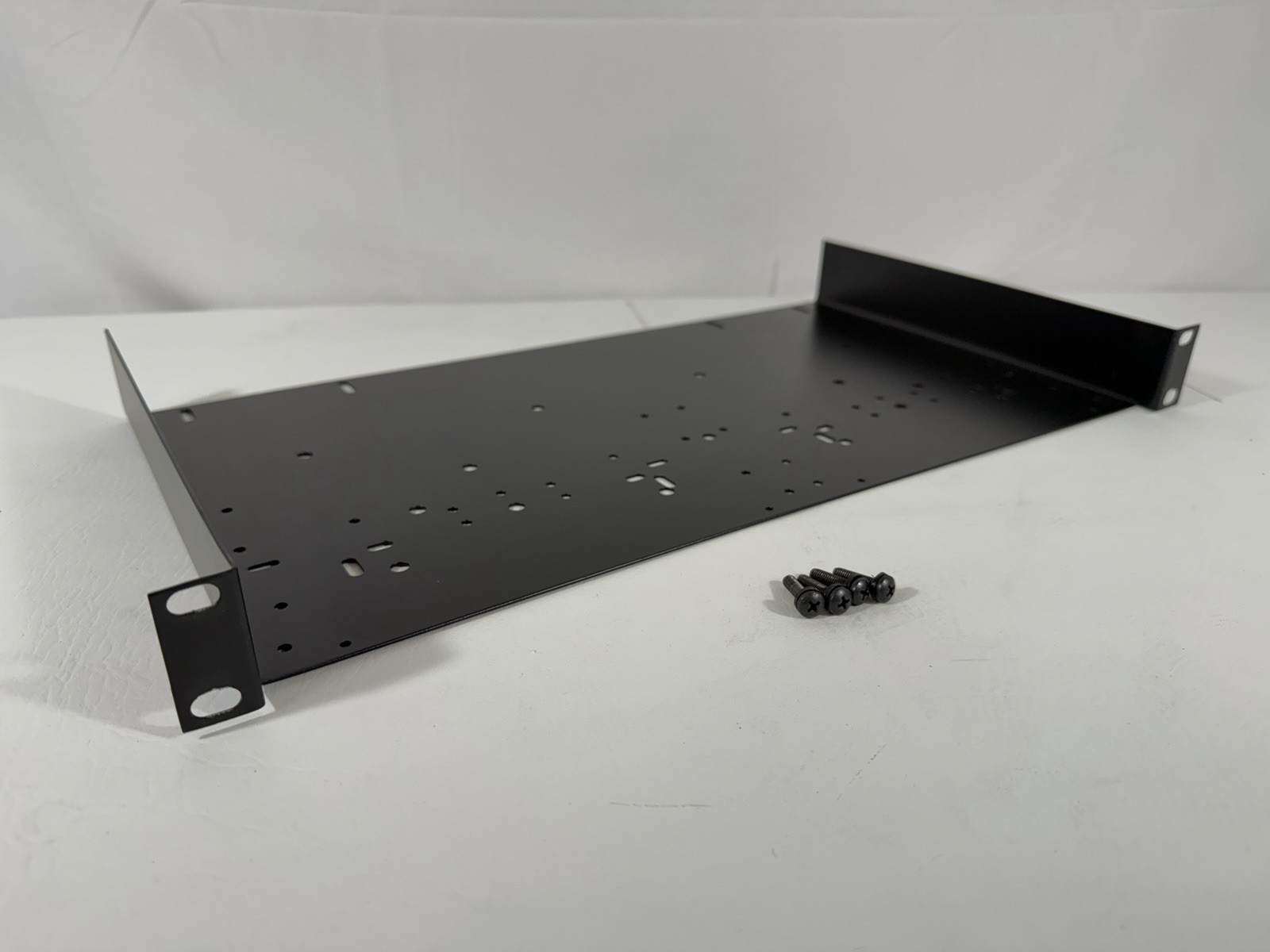Middle Atlantic - 1U Mounting Rack Shelf - 10in Depth W/Mounting Hardware Clean