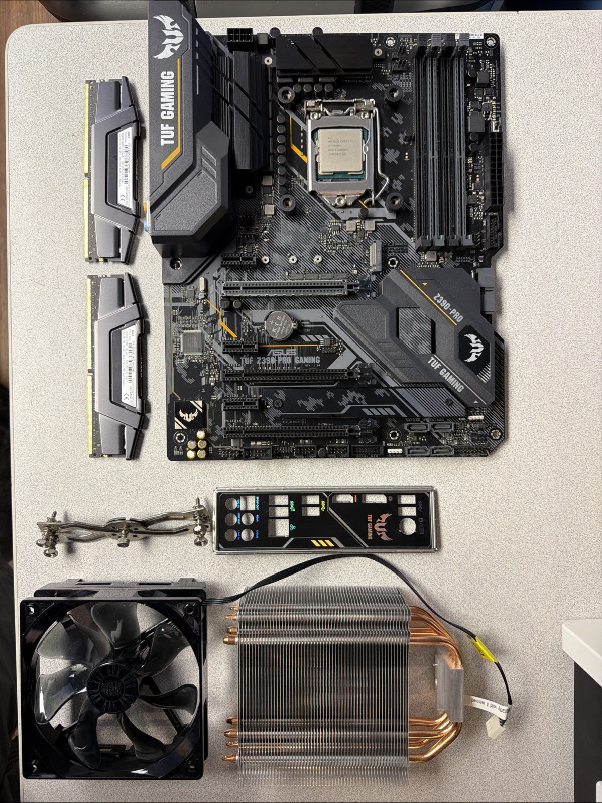 ASUS TUF Z390-PRO Motherboard i7-9700K 32GB DDR4 ATX HDMI USB 3