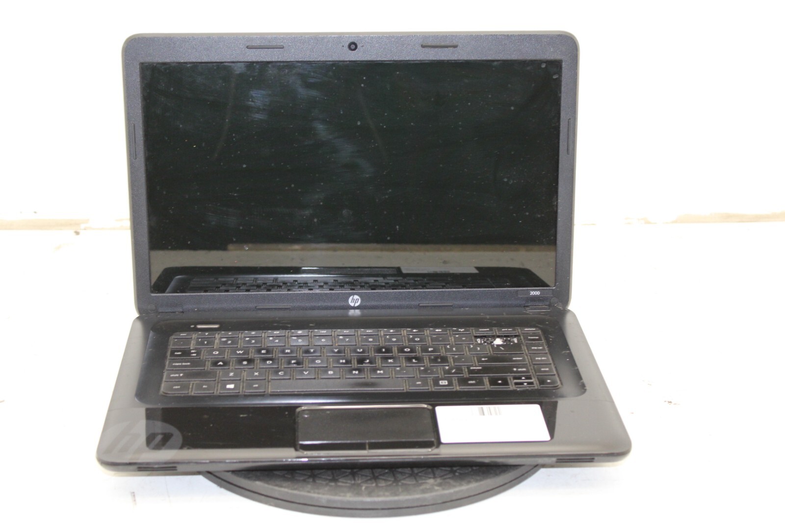 HP 2000-2d09WM Laptop AMD E-300 4GB Ram No HDD or Battery