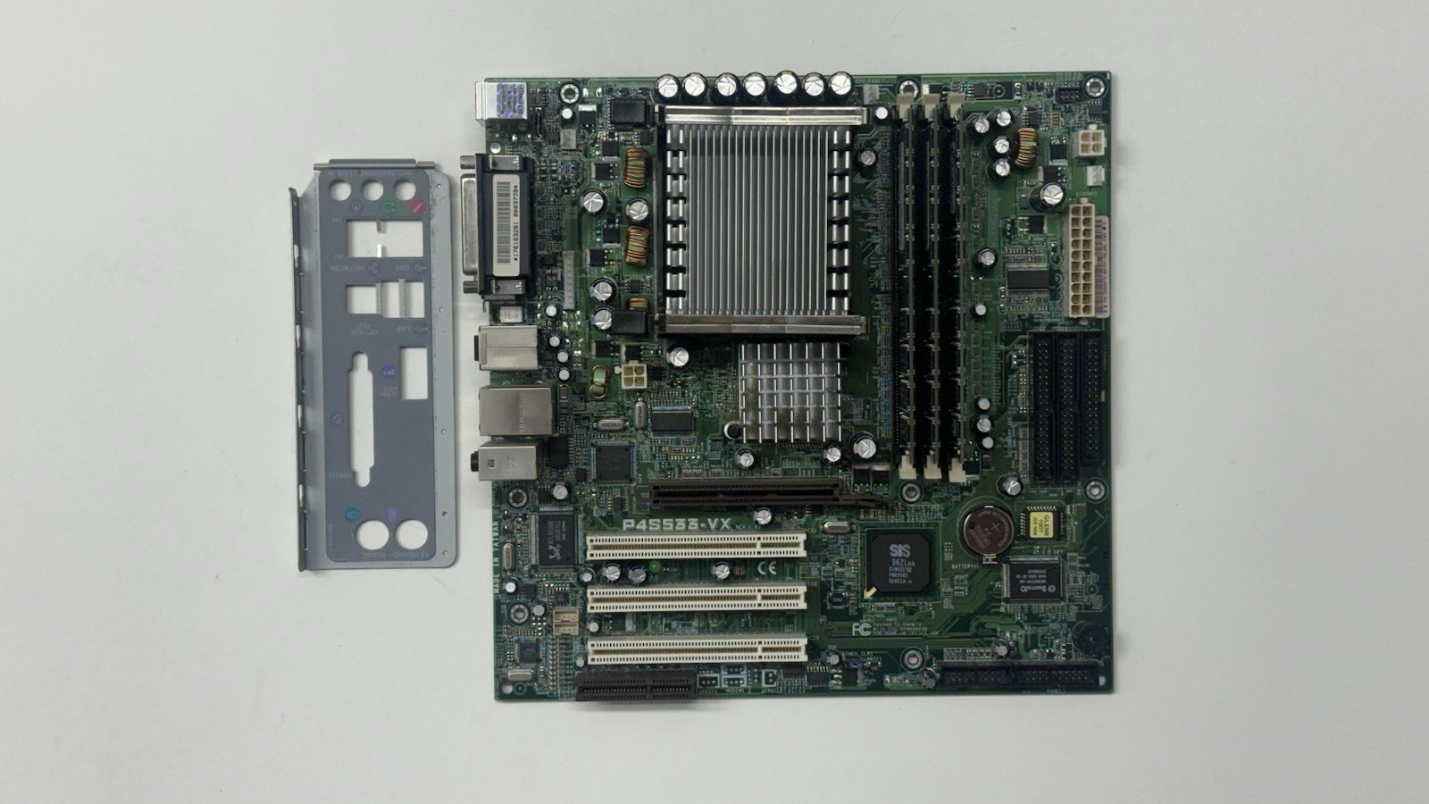 Sony Asus P4S533-VX Socket 478 1.5GB DDR AGP PCI Matx Pentium 4 2.66GHZ SL6DX