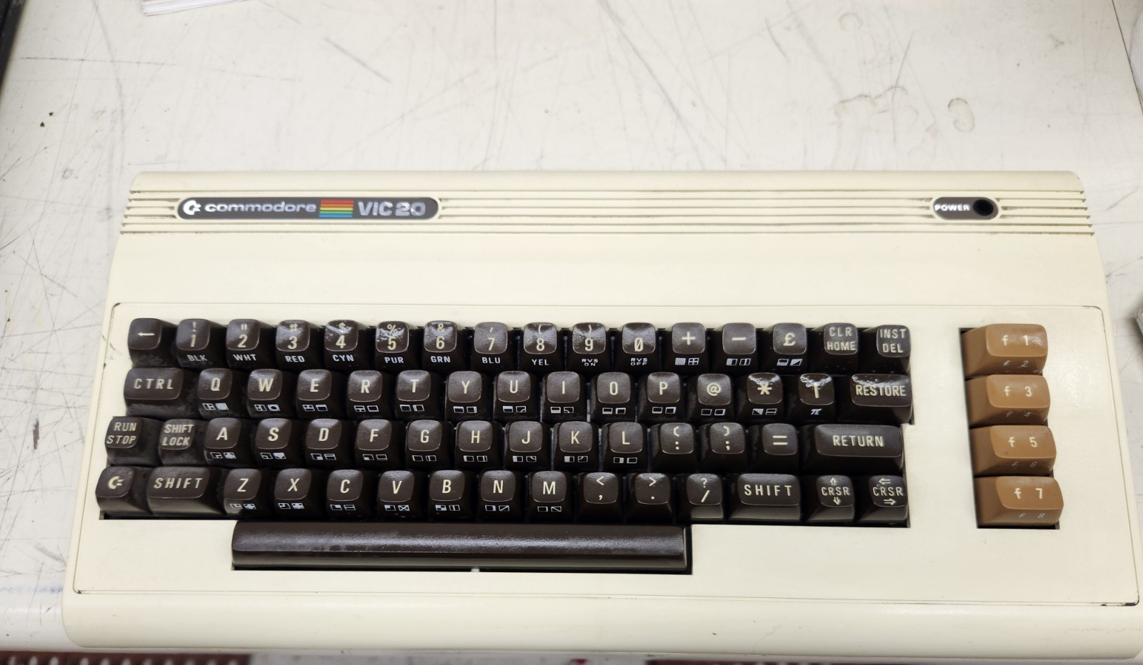 Vtg Commodore Vic20 Vic-20 Personal Computer P For Parts Or Repair As-Is