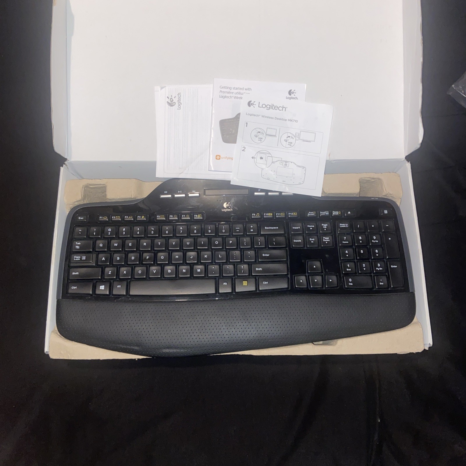 Logitech MK700 / MK710 Wireless Keyboard NO DONGLE RECEIVER , TESTED WORKS