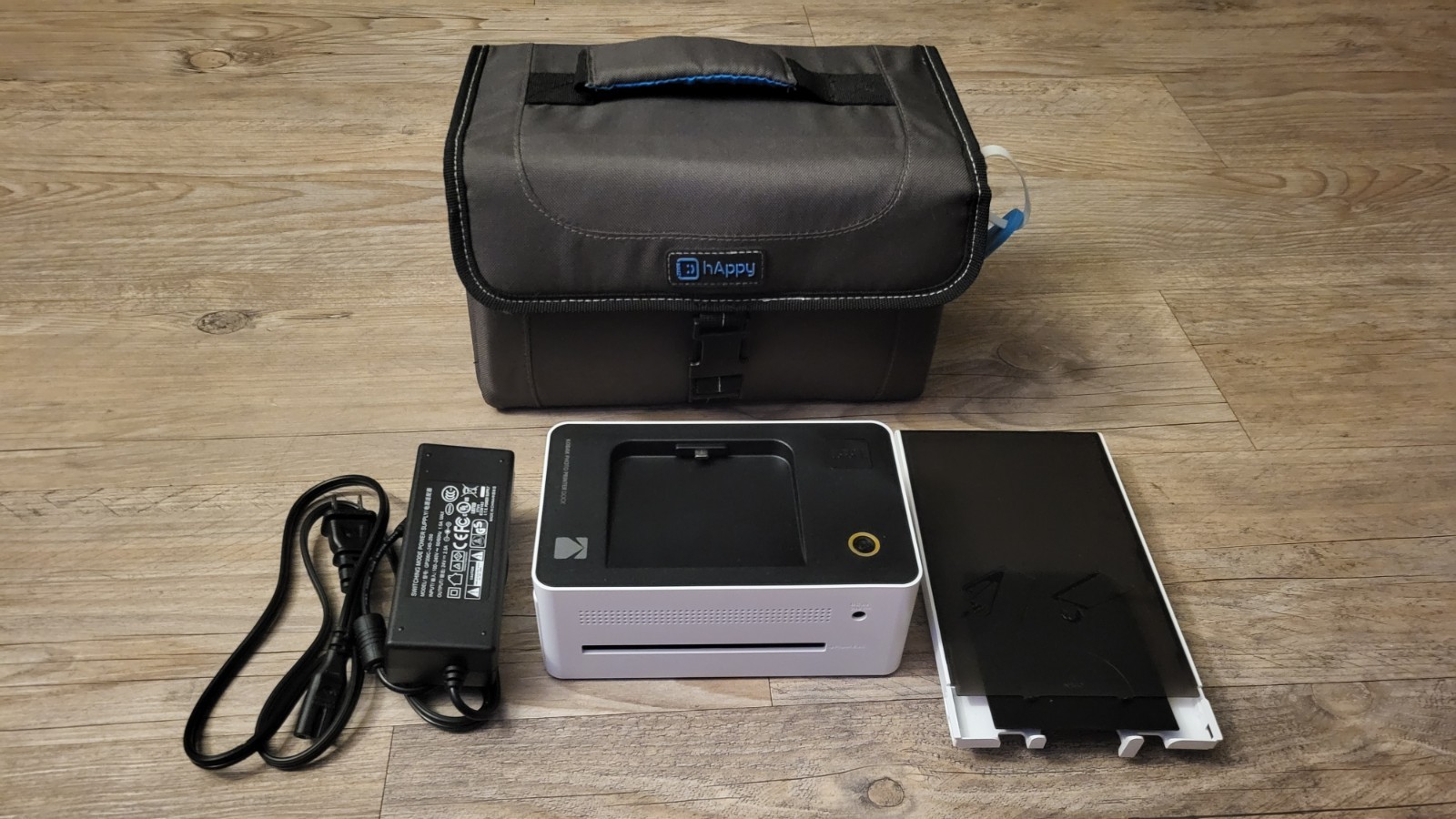 Kodak PD450W Photo Printer With Zink Happy Travel Bag