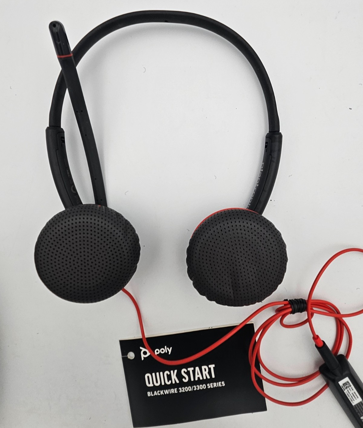 Poly Blackwire 3220 Wired Headset Plantronics Noise-Canceling Mic with Case NEW