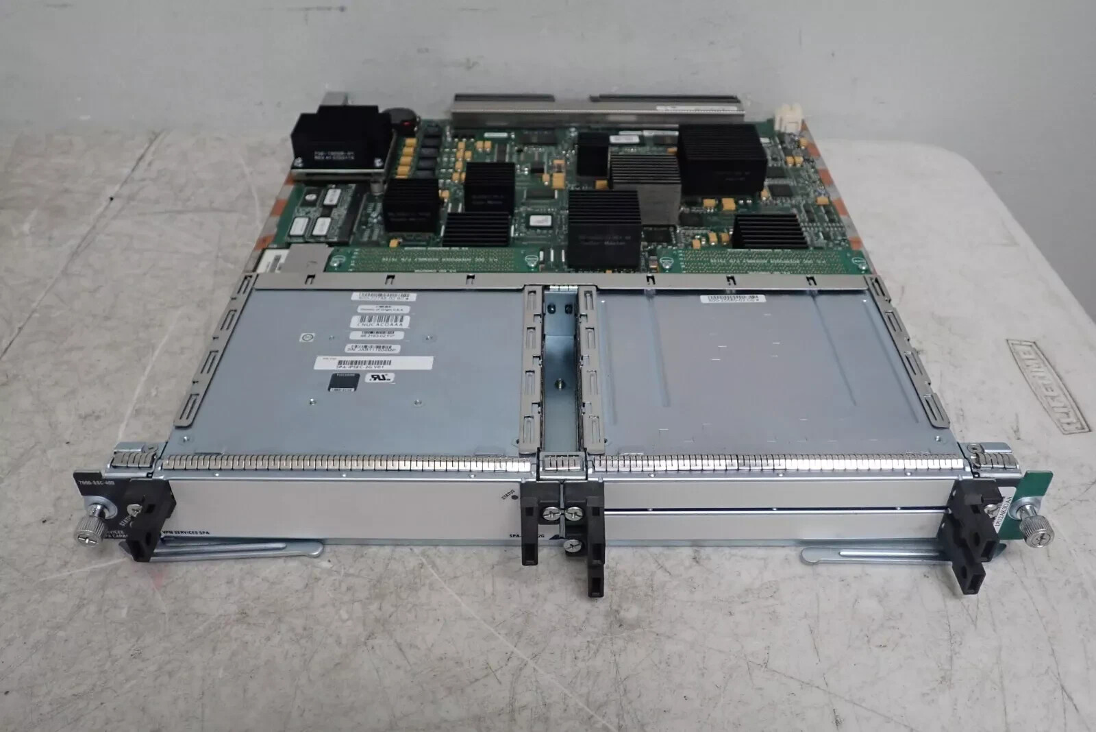7600-SSC-400 V02 Cisco Catalyst 6500 7600 2-Subslot Services SPA Carrier Module