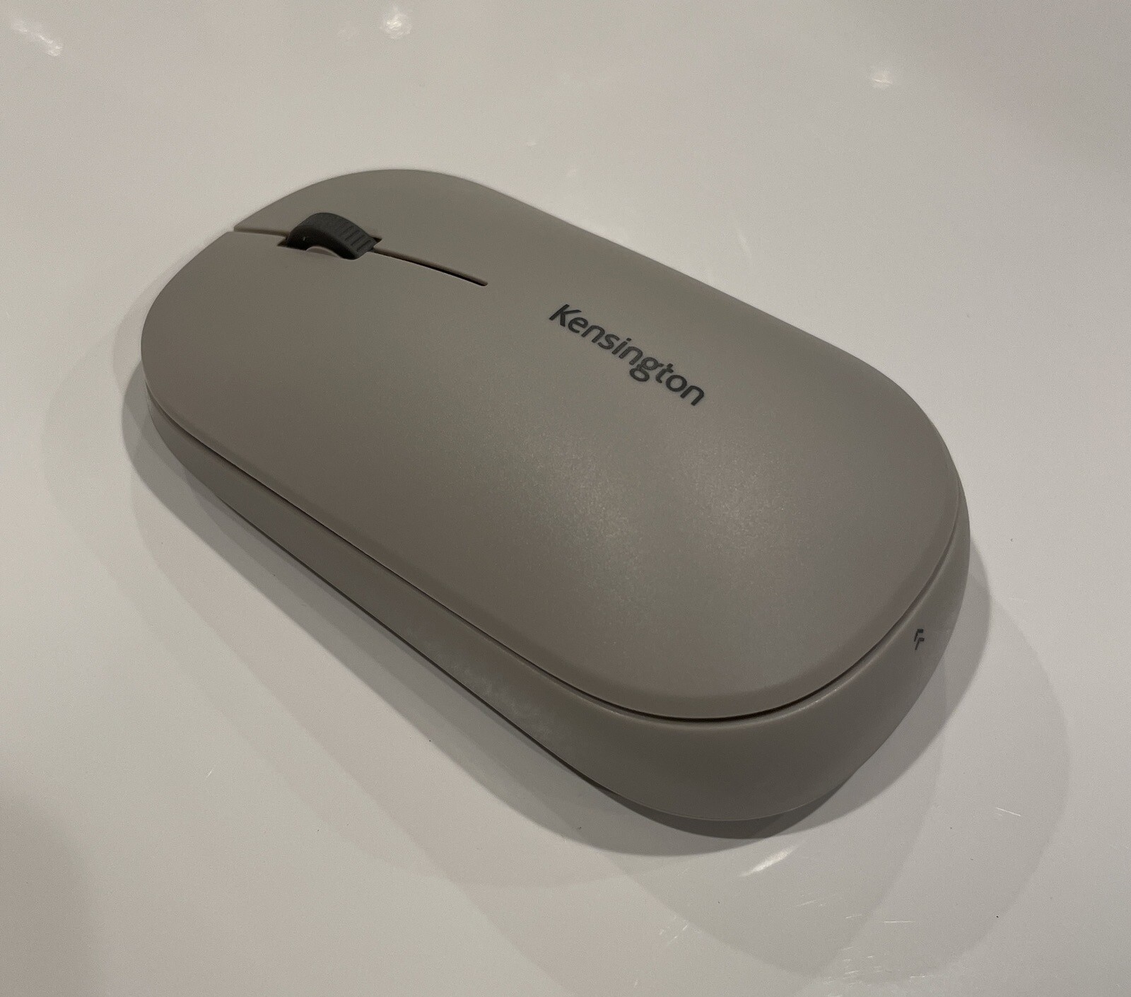 Kensington SureTrack Dual Wireless Mouse (K75351WW)