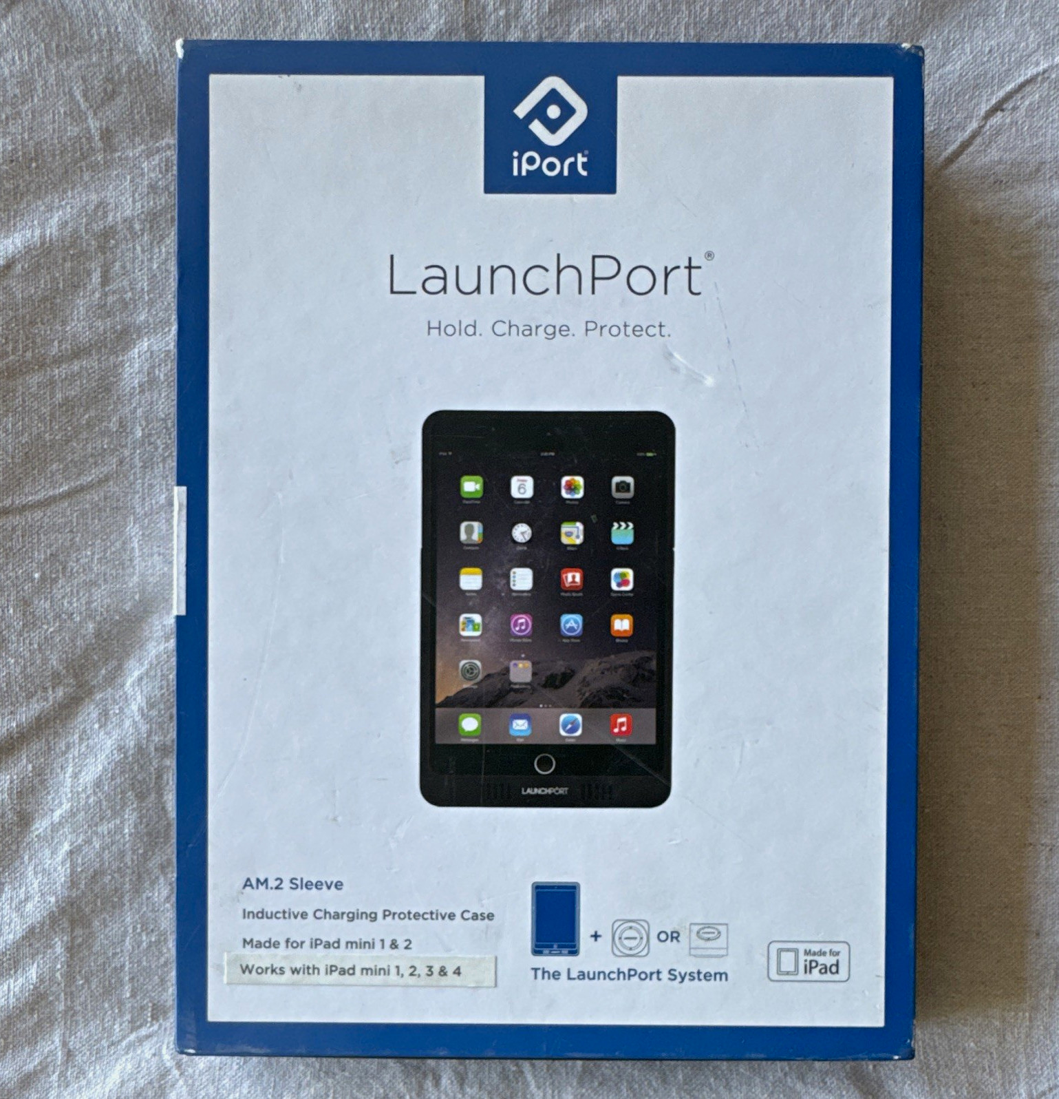 iPort LaunchPort AM.2 Magnetic Inductive Charging Sleeve for iPad mini 1-4