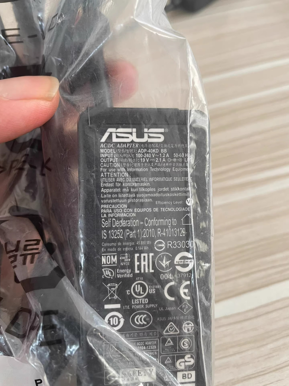 1pc Genuine 19V 2.1A ADP-40KD BB for ASUS VG278Q 27" LED Monitor 40W AC Adapter