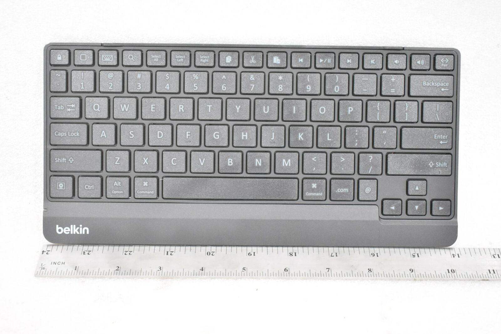 BELKIN F5L137 UNIVERSAL WIRELESS BLUETOOTH KEYBOARD WITH IPAD SHORTCUT KEYS