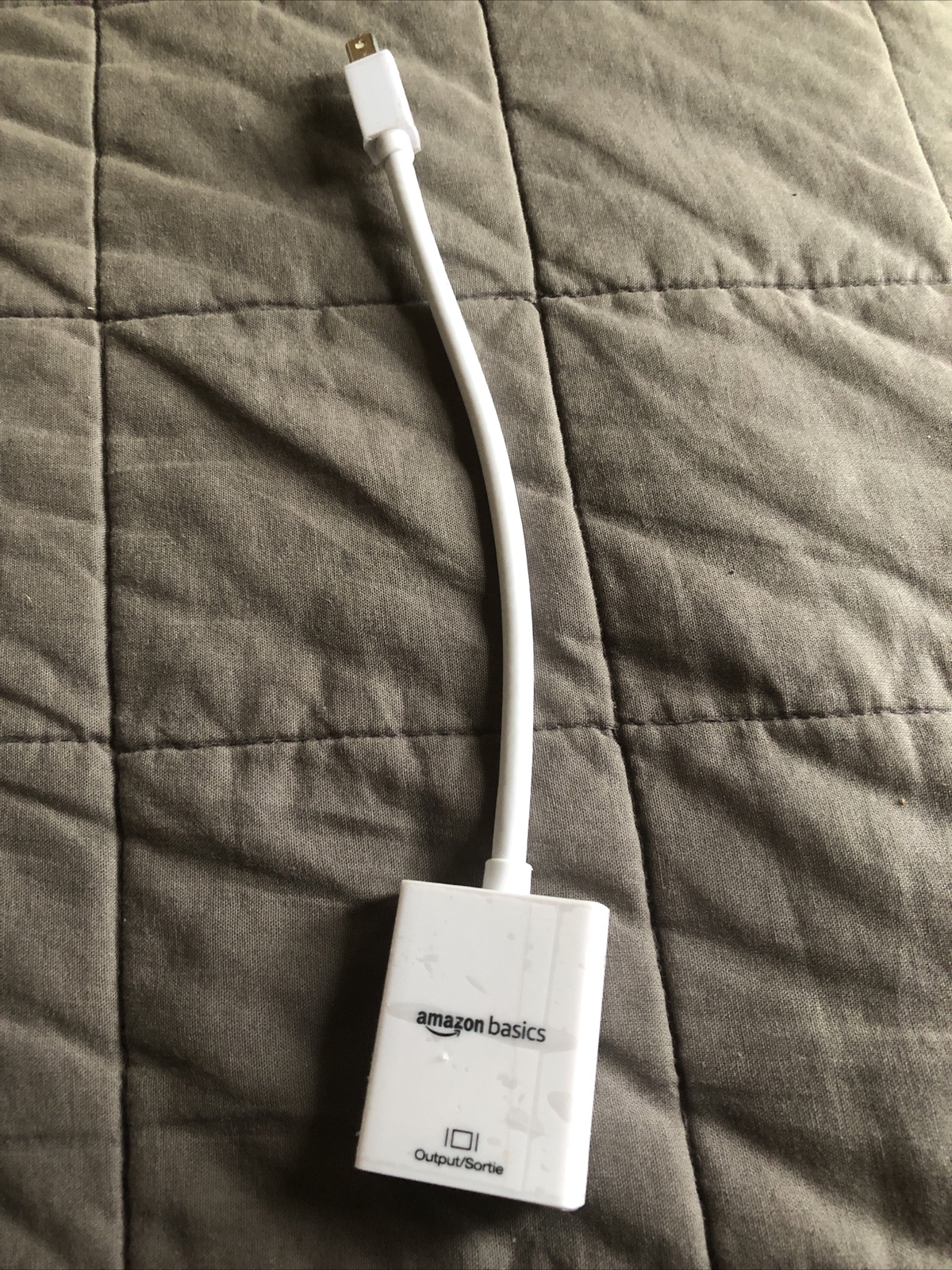 Amazon Basics Mini DisplayPort Thunderbolt to HDMI Adapter Apple Compatible