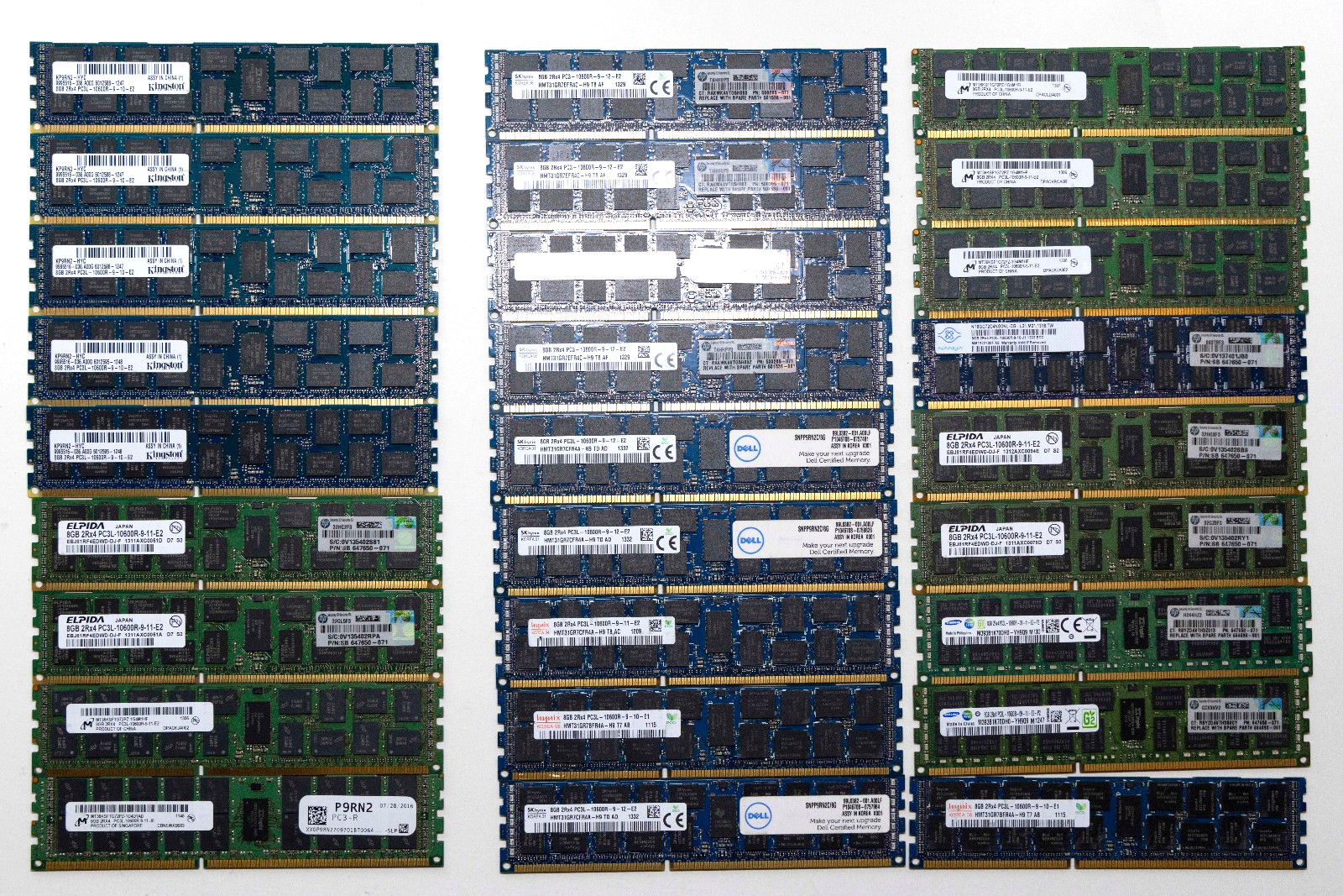 Mixed lot of 27 8GB (216GB) DDR3-1333 PC3-10600R ECC Server RAM Major Brands