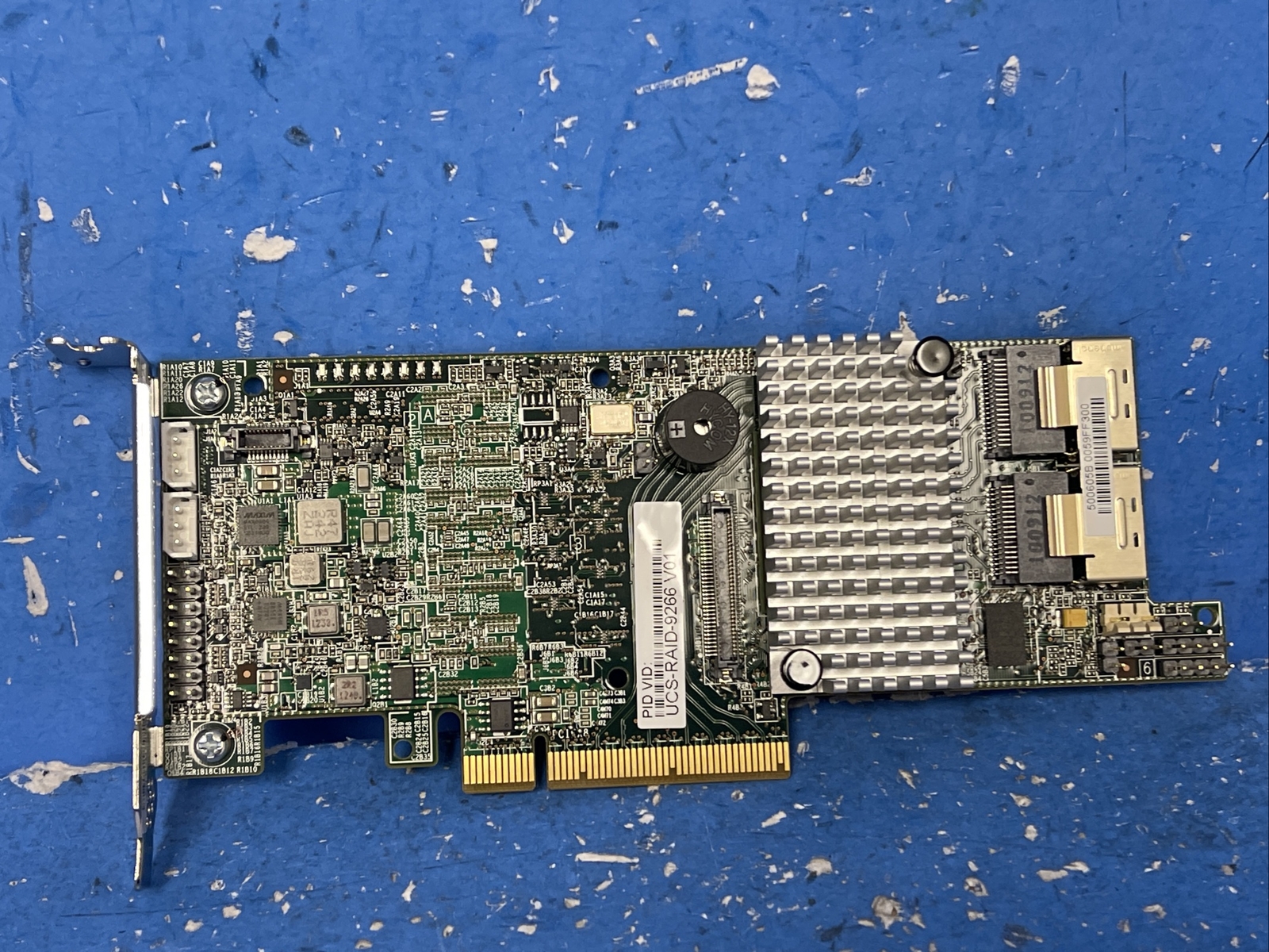 UCS-RAID-9266 V02 Cisco MegaRAID 6G SAS SATA PCI-E Controller Card L3-25413-11D