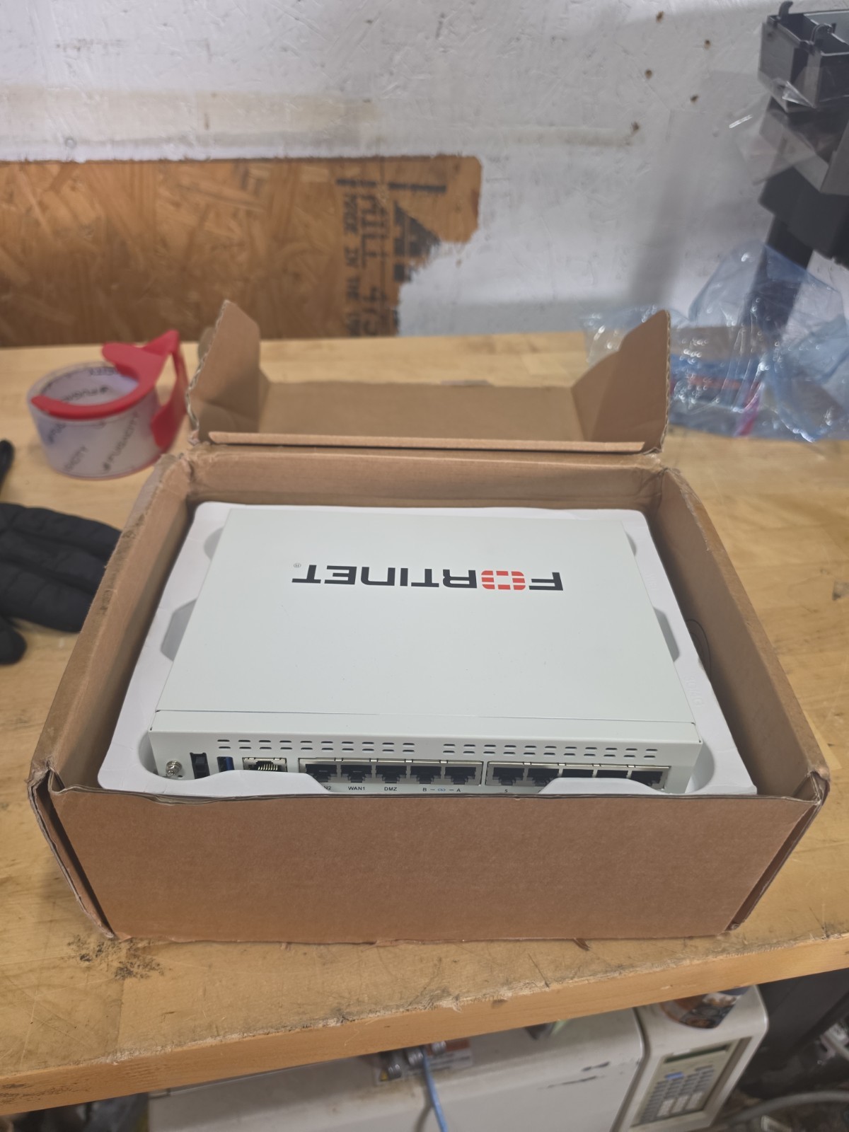 Fortinet Fortigate 70F Model FG-70 Firewall Security Open Box 