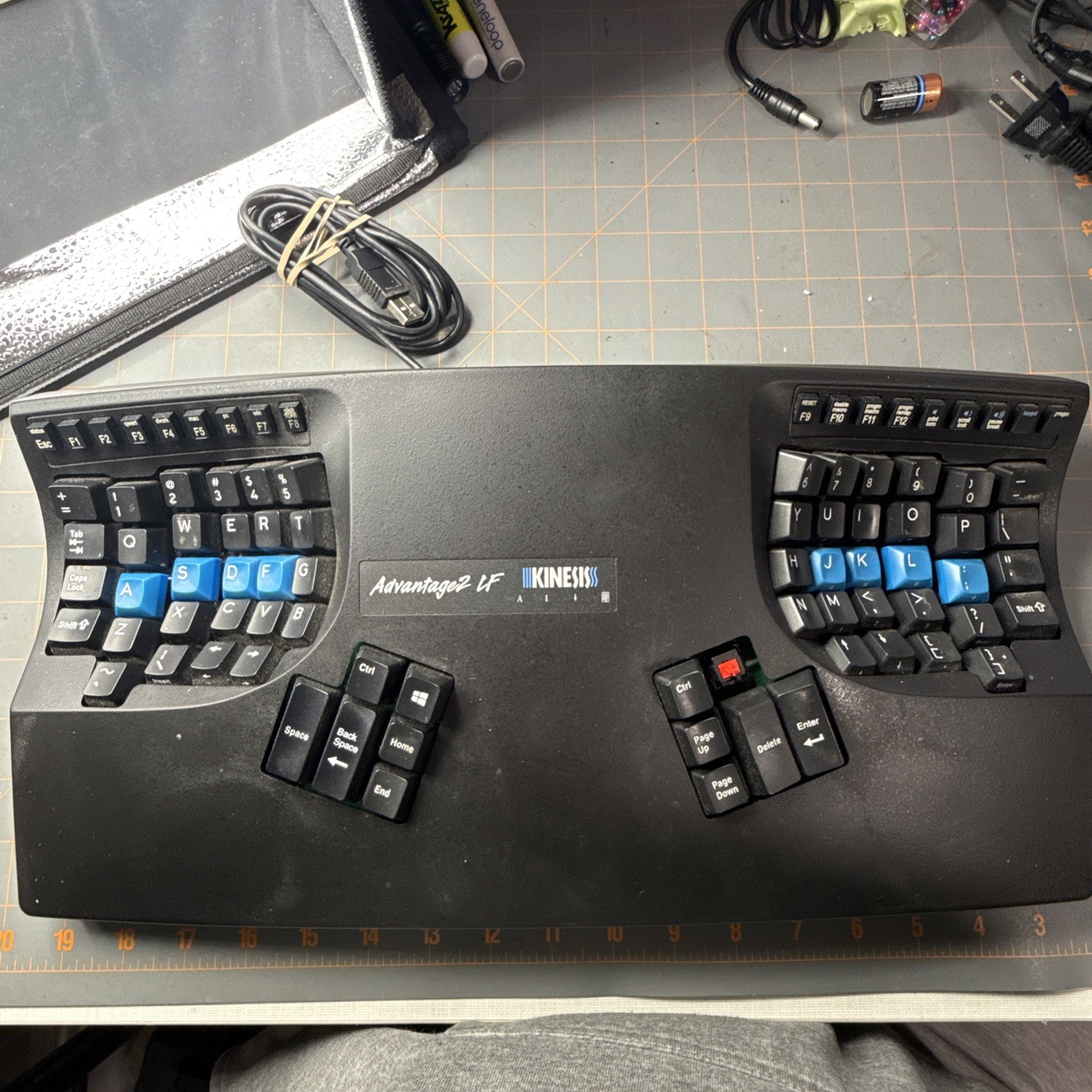 Kinesis Advantage2 LF Ergonomic Keyboard KB600LF