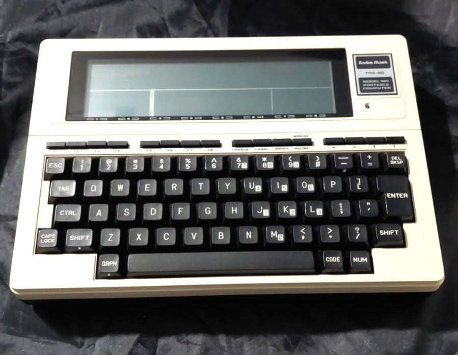 Vtg Radio Shack TRS-80 Model 100 24K Computer Bundle TURNS ON / Partially Tested