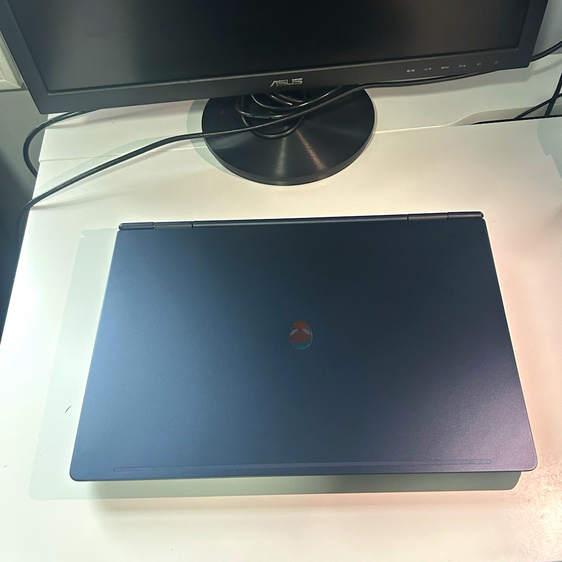 Alienware 16X Aurora Gaming Laptop interstellar indigo — Brand New