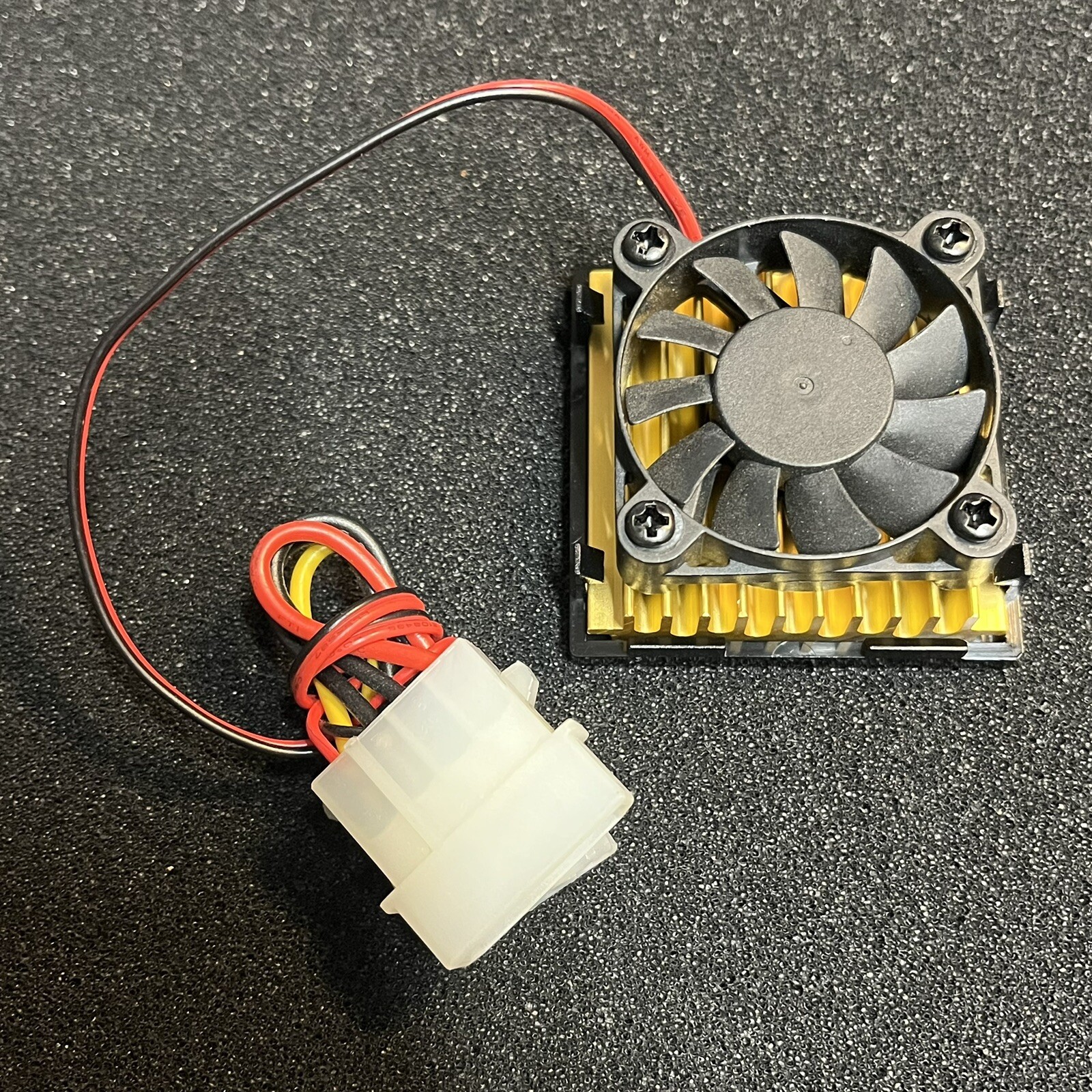 486 CPU Fan & Heatsink With Premium 11 Blade Fan With Molex Power
