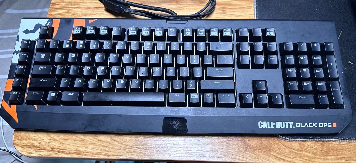 Razer Call of Duty Black Ops III Blackwindow Chroma Gaming Keyboard Rare Tested