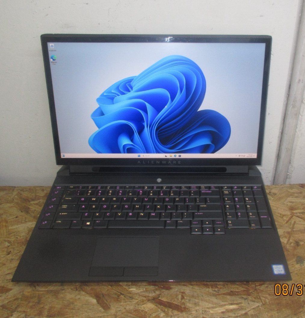 Alienware Area-51m i9-9900K 3.6GHz 32GB RAM 256GB SSD 1TB HDD GeForce RTX 2080.