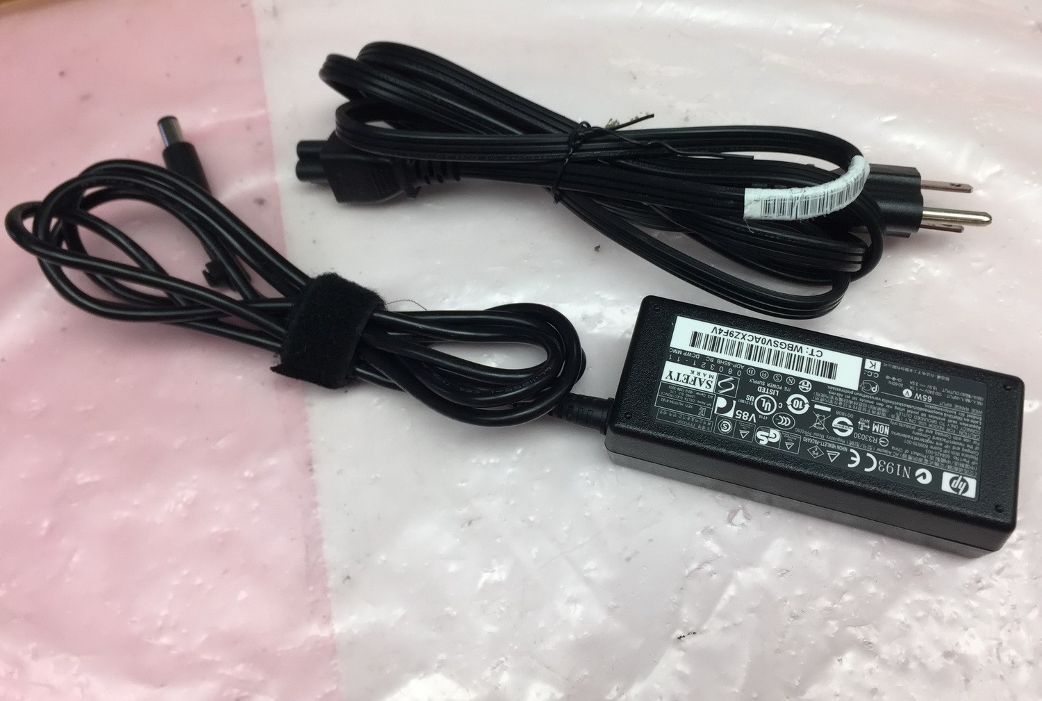 Genuine HP AC Power Adapter Charger 18.5V 3.5A 65W 608425-003 609939-001 PPP009D