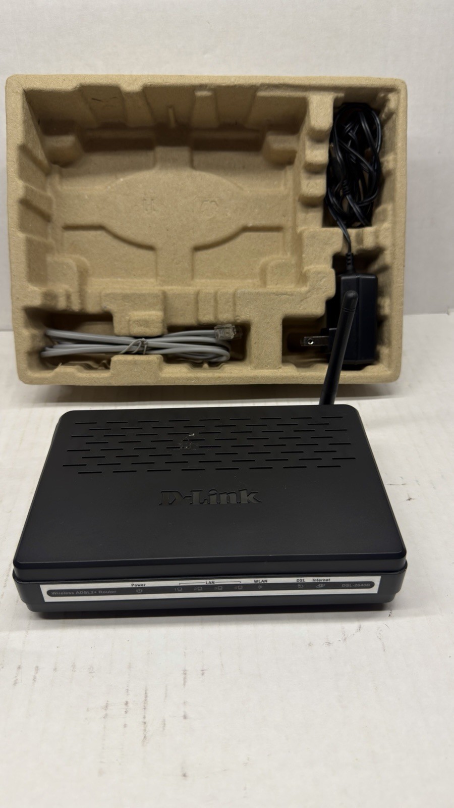 D-Link DSL-2640B ADSL2+ Modem Wireless Router Tested Working Box Complete