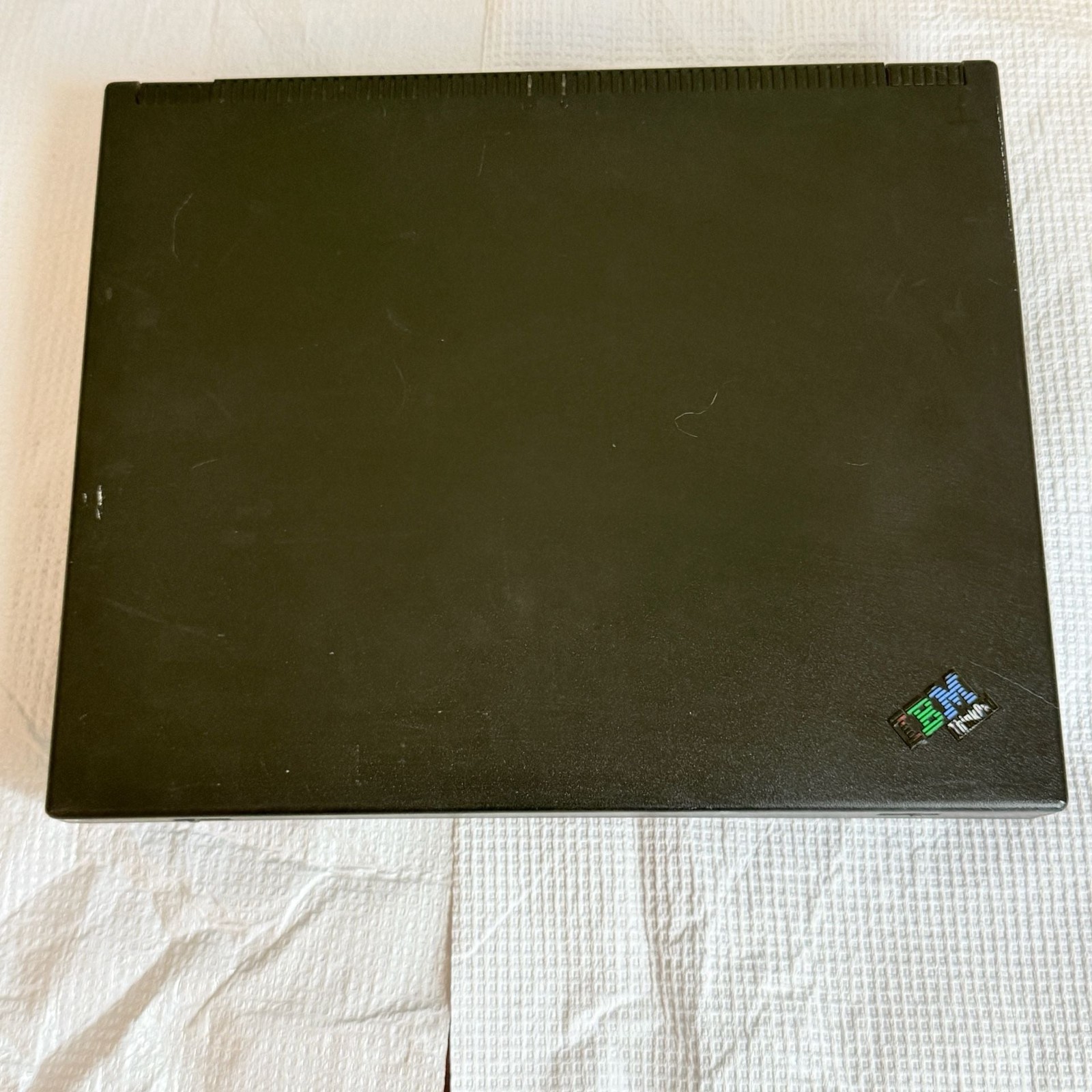 IBM ThinkPad 390E Laptop Pentium II 300MHz 128MB RAM 6GB HDD Windows XP