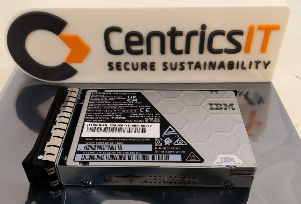 IBM 19.2TB 2.5" NVMe FlashCore Module 2.0 03GH471 alt 02YC418 / 02CL182