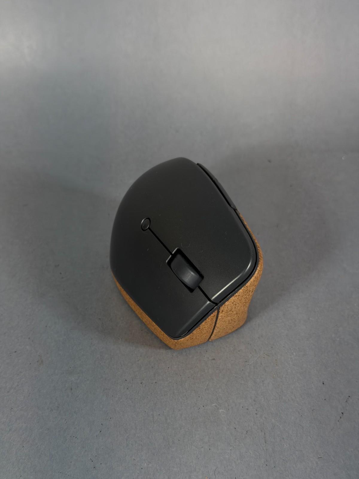Lenovo Go Wireless Vertical Mouse w/ Dongle