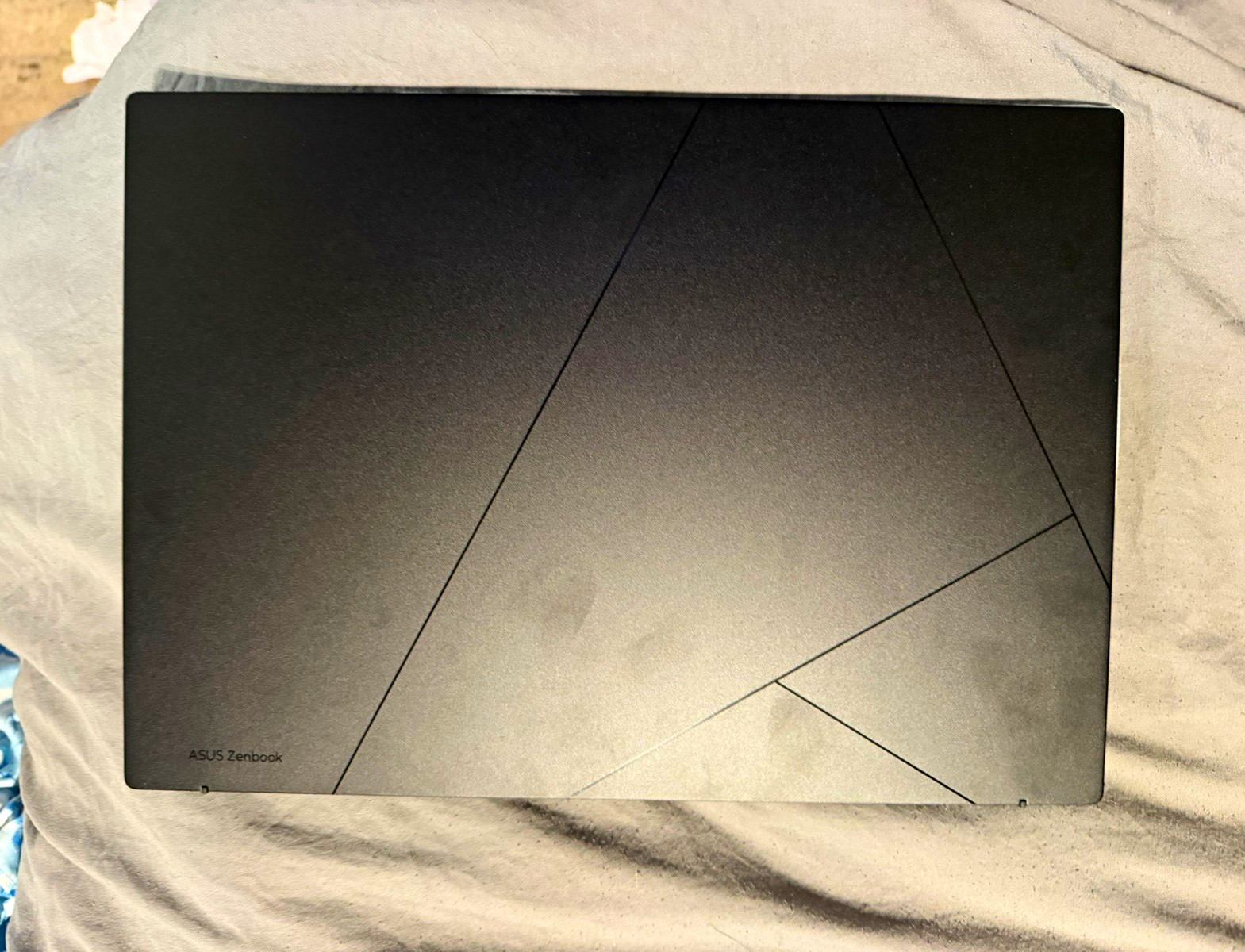 ASUS ZenBook 14 14" Ryzen 7 16GB 512GB SSD Black FHD OS Not Included