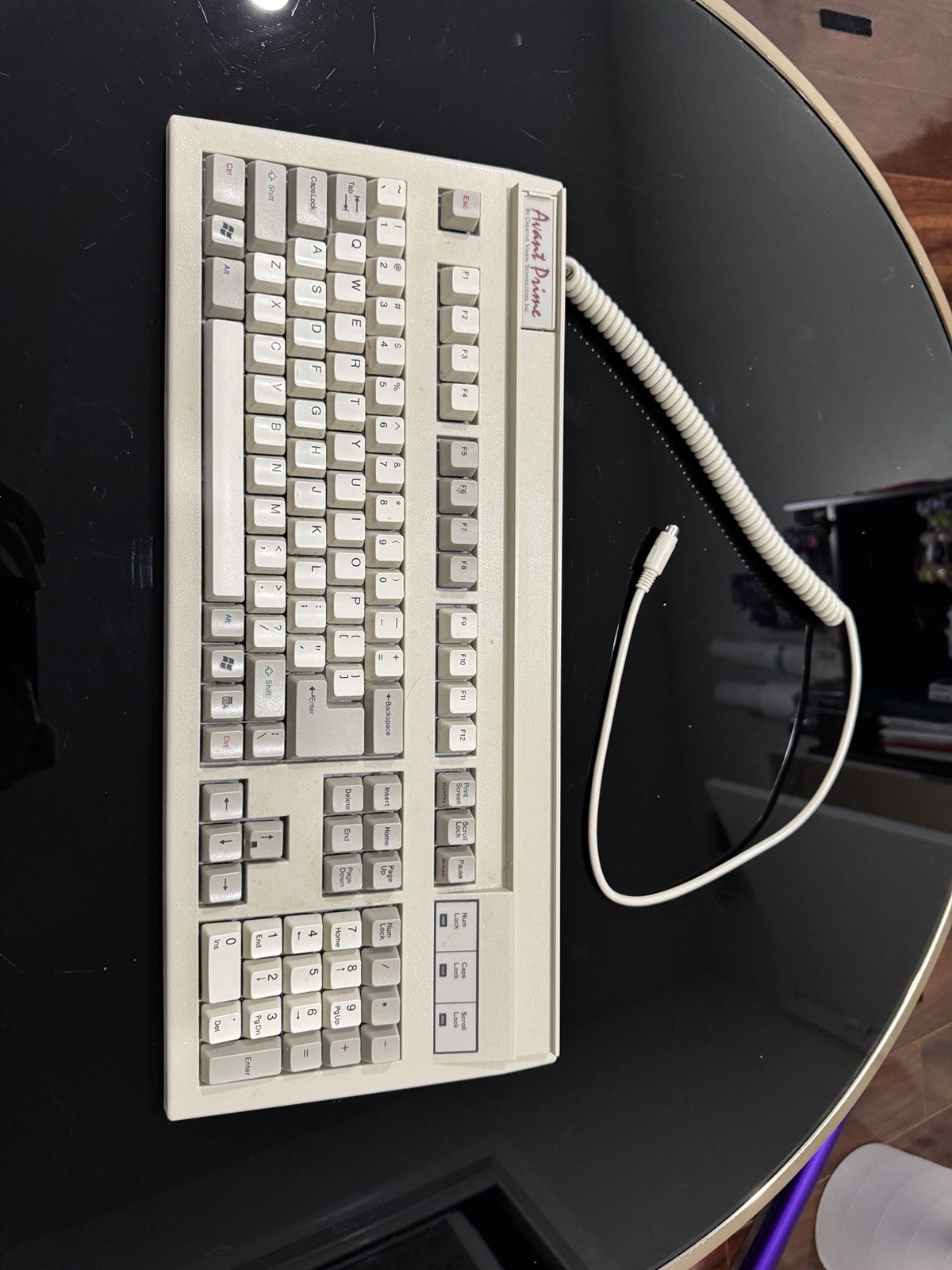 Avant Prime Vintage Keyboard 