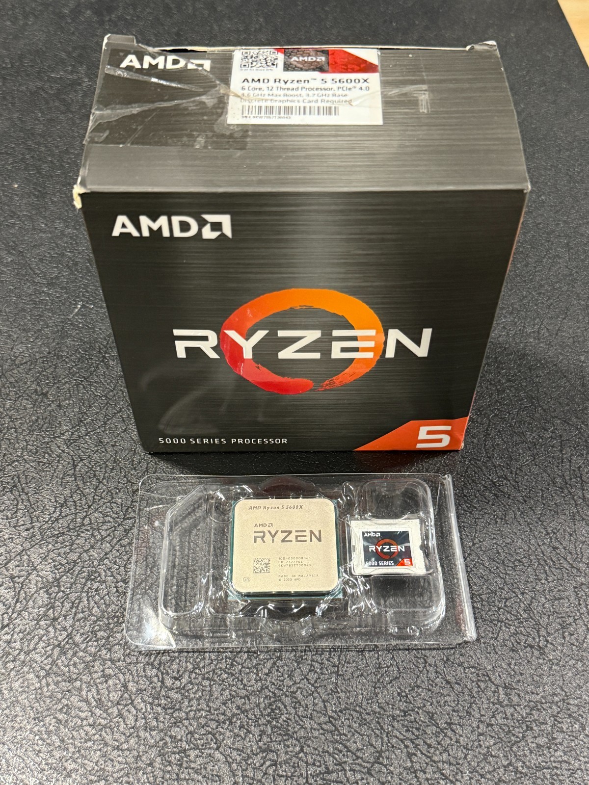 AMD Ryzen 5 5600X Desktop Processor (3.7GHz, 6 Cores, AM4 CPU) 100-100000065