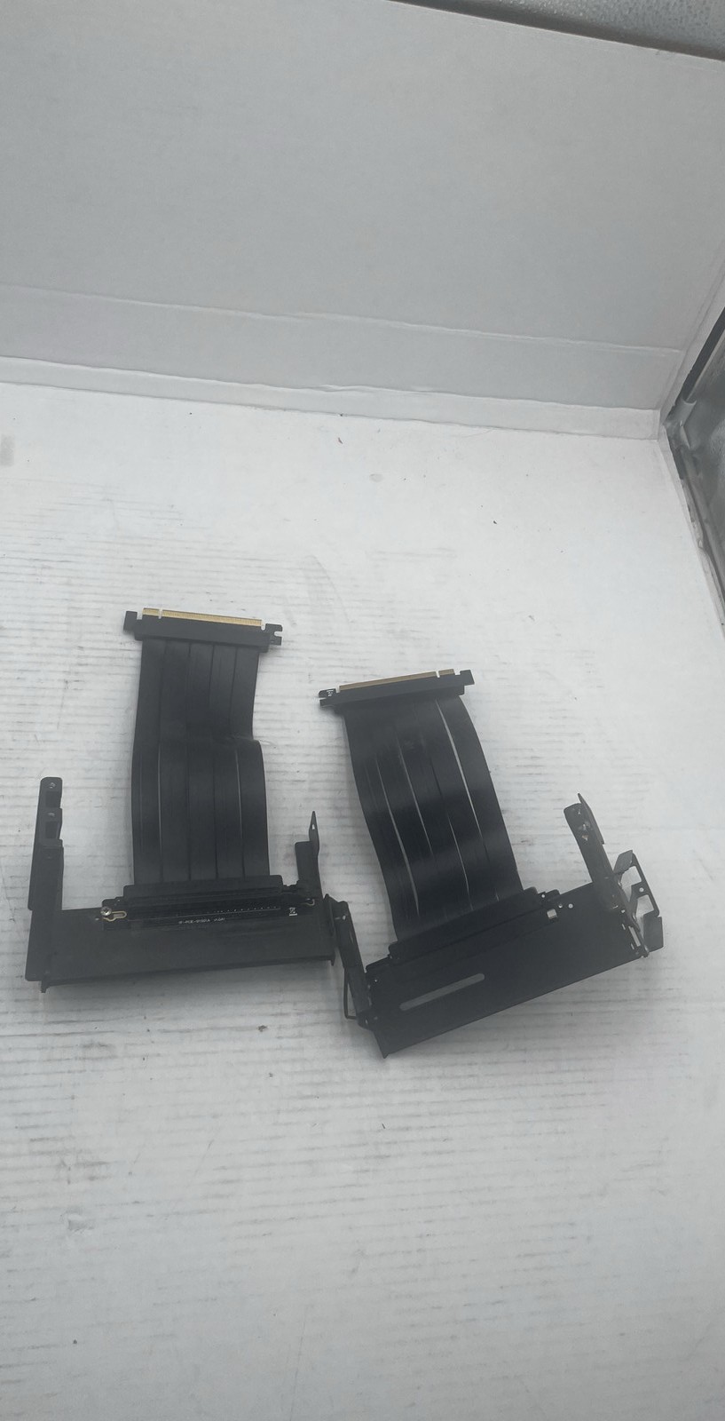 EZDIY-FAB Vertical Graphics Card Holder Bracket + PCIe 3.0 x16 Riser Cable Lot/2