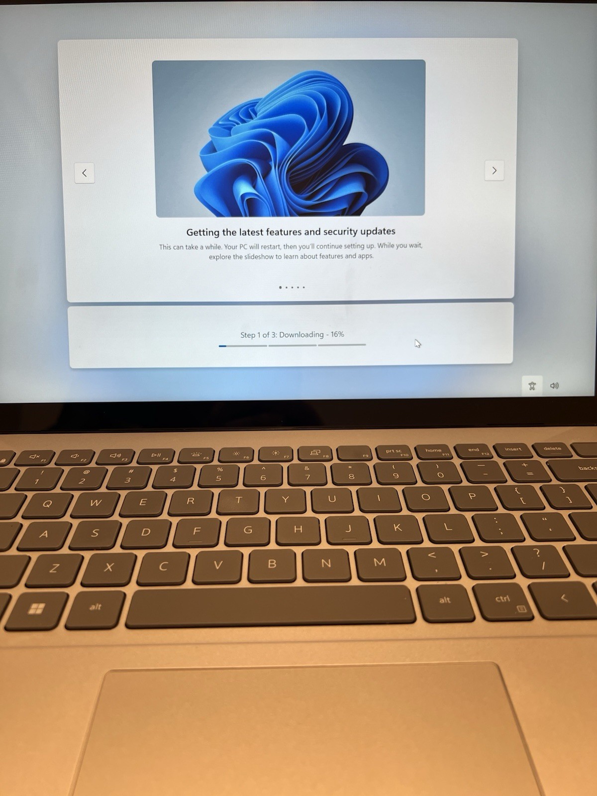 Dell Silver Notebook Laptop Windows 11 Wi-Fi Setup Screen Portable Computer