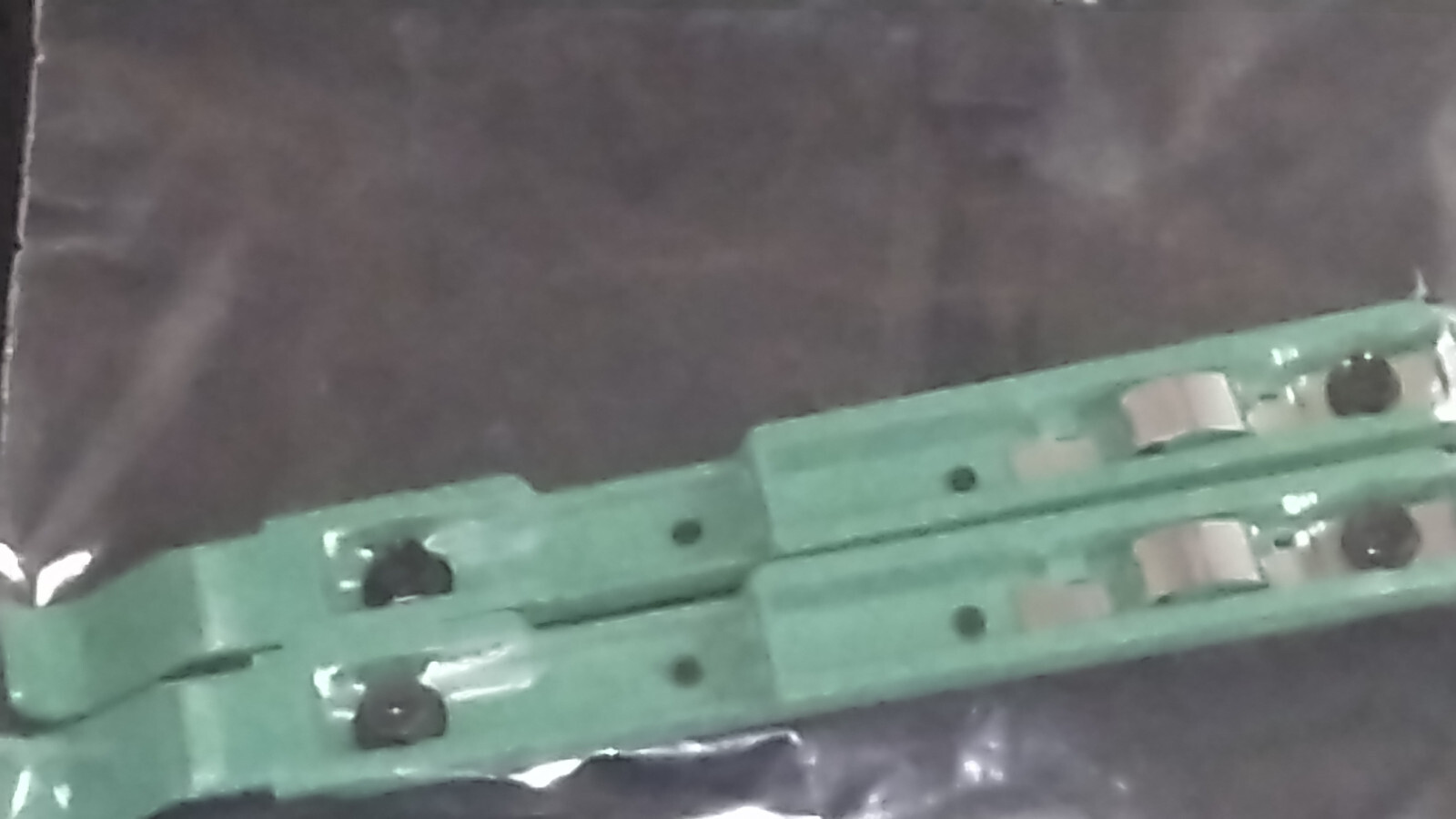 One Pair of {Dell} 3.5-inch HDD Mounting Rails and Screws {87VYR}