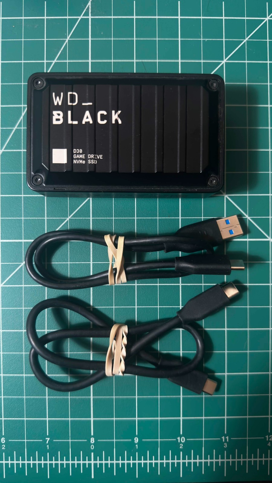 WD BLACK D30 Game Drive 1TB External NVMe SSD USB-C (PS5/Xbox/PC/MAC)