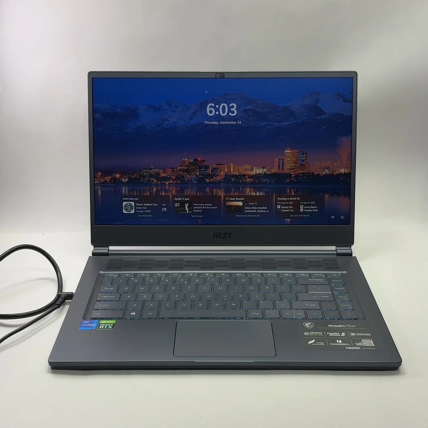 MSI Stealth 15M A11UEK 15.6" i7-11375H 3.3GHz 32GB RAM 1TB SSD GeForce RTX 3060