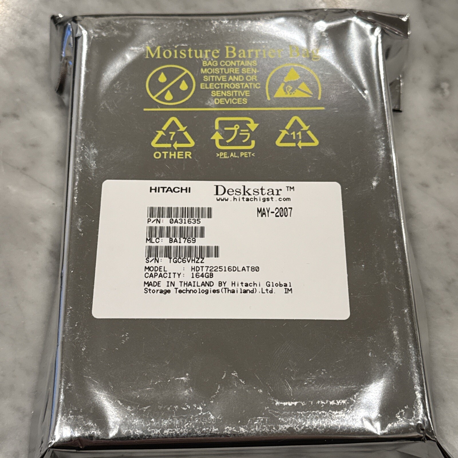 Brand New Hitachi Deskstar 164GB 7200RPM 0A31635 Model HDT722516DLAT80